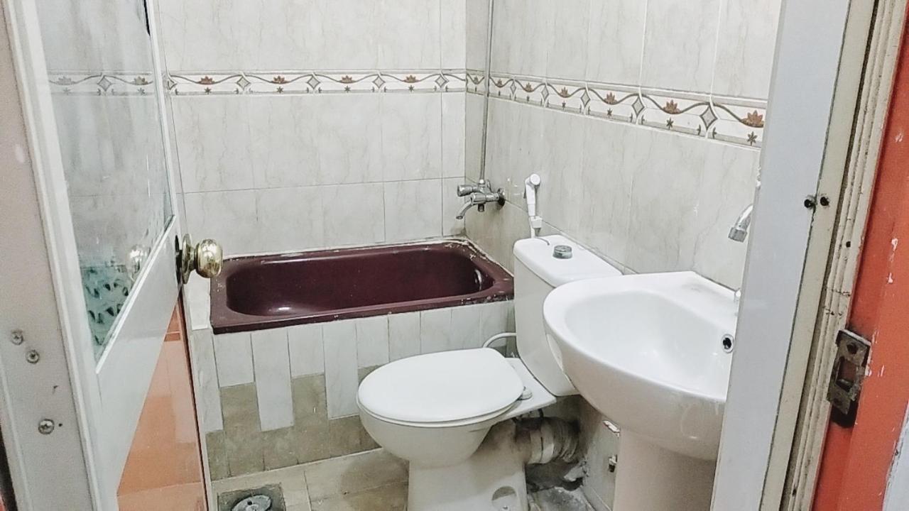 Family Apartment - Next To Abdeen Palace And Museum 카이로 외부 사진