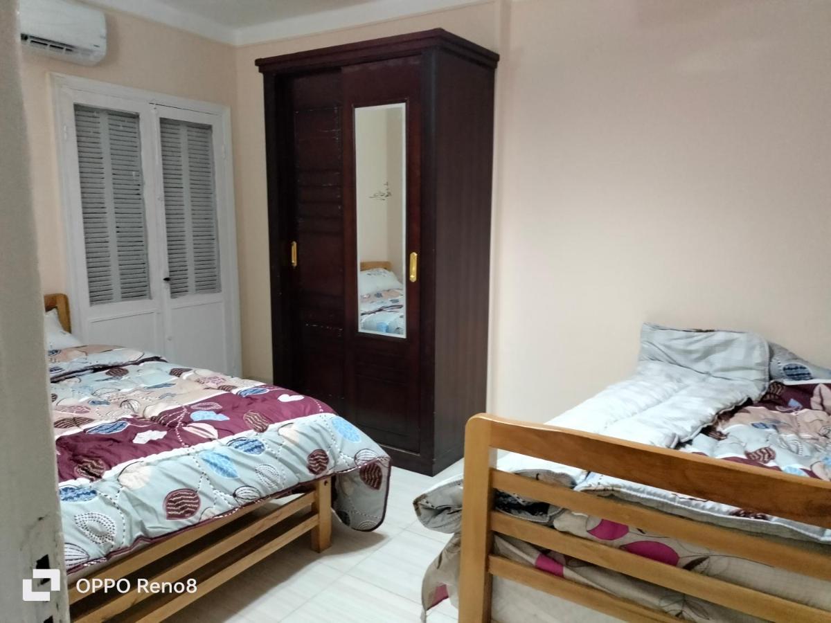 Family Apartment - Next To Abdeen Palace And Museum 카이로 외부 사진
