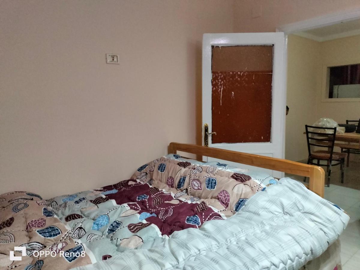 Family Apartment - Next To Abdeen Palace And Museum 카이로 외부 사진